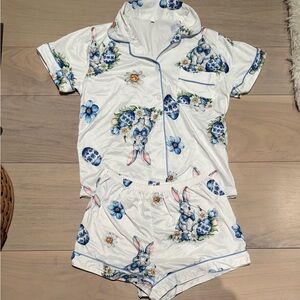Women’s Bunny Print Pajama Set